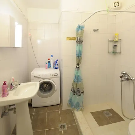 2 Bedroom 50 Meters From The Apartament *