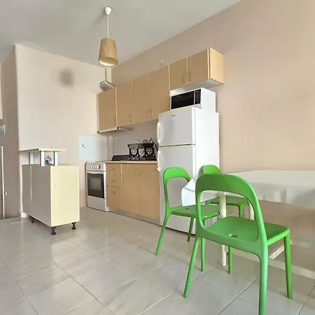 Apartment 2 Bedroom 50 Meters From The Siviri